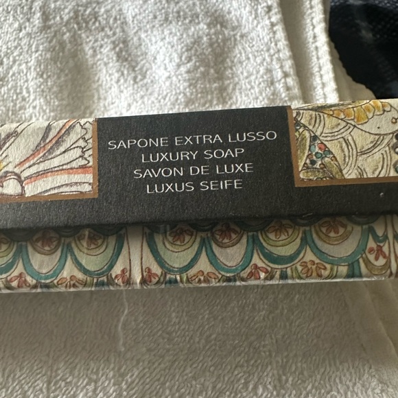 Made In Italy Acquaintance Di Sale Biancospino Soap - Picture 6 of 13